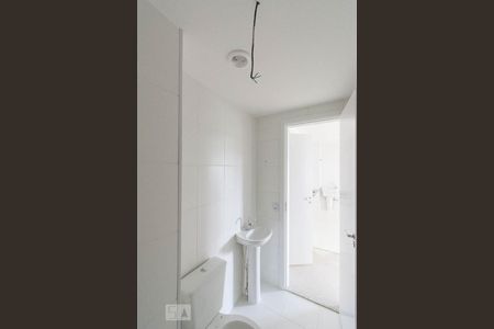 Banheiro de apartamento à venda com 1 quarto, 35m² em Presidente Altino, Osasco