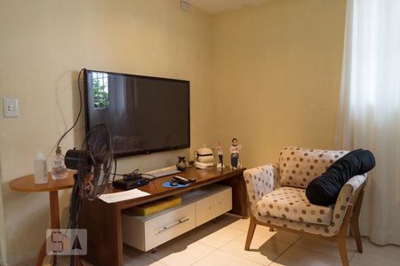 Sala de casa à venda com 2 quartos, 90m² em Vila Basileia, São Paulo