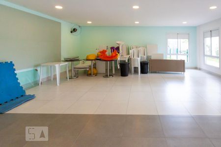 Apartamento à venda com 49m², 2 quartos e 1 vaga Apartamento à venda com 49m², 2 quartos e 1 vagaSalão de festas 2
