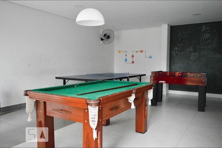 Apartamento à venda com 49m², 2 quartos e 1 vaga Apartamento à venda com 49m², 2 quartos e 1 vagaÁrea comum - Salão de jogos