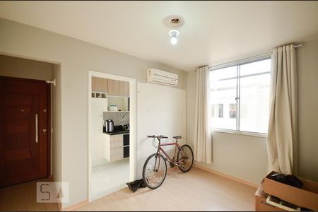 Sala de apartamento à venda com 2 quartos, 60m² em Largo do Barradas, Niterói