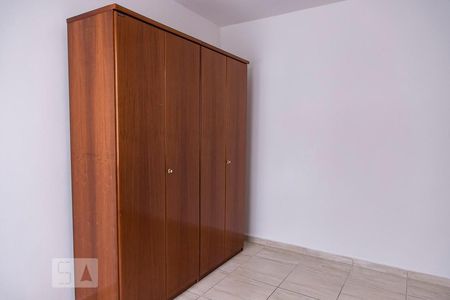 Sala/Quarto de kitnet/studio para alugar com 1 quarto, 30m² em João Pinheiro, Belo Horizonte