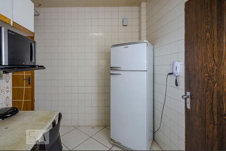 Cozinha de apartamento à venda com 3 quartos, 80m² em Estrela Dalva, Belo Horizonte