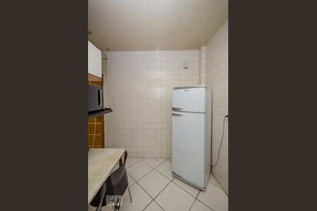 Cozinha de apartamento à venda com 3 quartos, 80m² em Estrela Dalva, Belo Horizonte