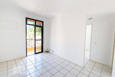 Sala de apartamento para alugar com 2 quartos, 53m² em Fonseca, Niterói