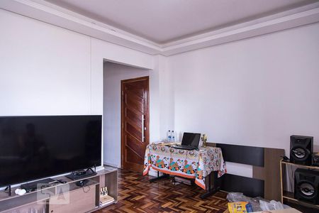 Sala de apartamento à venda com 3 quartos, 78m² em Padre Eustáquio, Belo Horizonte