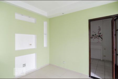 Sala de casa para alugar com 2 quartos, 45m² em Vila Nogueira, Diadema