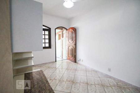 Sala de casa para alugar com 2 quartos, 105m² em Vila Mazzei, São Paulo