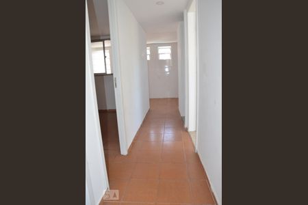 corredor da Sala de apartamento para alugar com 2 quartos, 70m² em Piedade, Rio de Janeiro