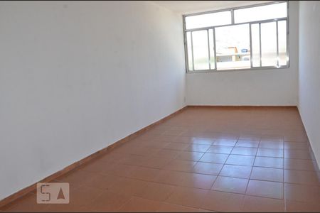 Sala de apartamento para alugar com 2 quartos, 70m² em Piedade, Rio de Janeiro