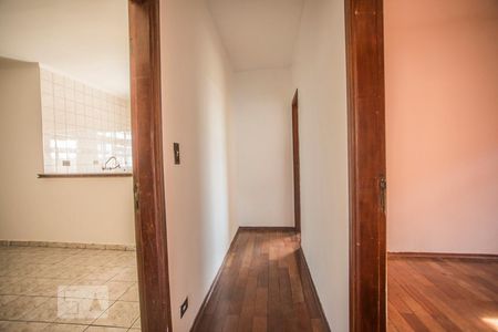 Corredor de casa à venda com 3 quartos, 269m² em Americanópolis, São Paulo