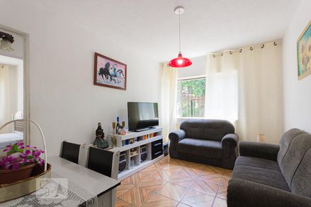 Sala de apartamento para alugar com 2 quartos, 48m² em Taquara, Rio de Janeiro