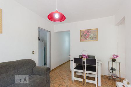 Sala de apartamento para alugar com 2 quartos, 48m² em Taquara, Rio de Janeiro