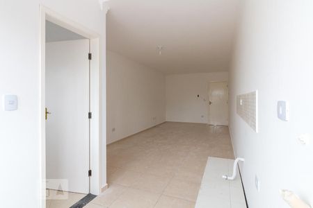 Cozinha de kitnet/studio para alugar com 1 quarto, 35m² em Jardim Vila Galvão, Guarulhos
