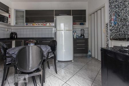 Cozinha de apartamento à venda com 2 quartos, 70m² em Pari, São Paulo