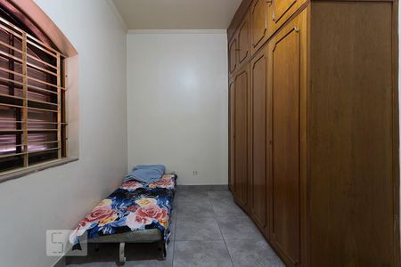 Casa à venda com 432m², 3 quartos e 5 vagas Casa à venda com 432m², 3 quartos e 5 vagasQuarto 2