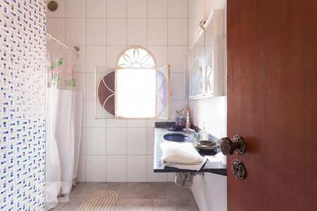 Casa à venda com 432m², 3 quartos e 5 vagas Casa à venda com 432m², 3 quartos e 5 vagasBanheiro