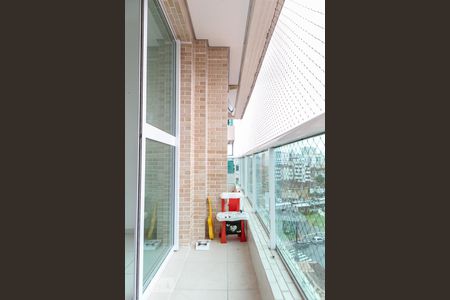 Sacada de apartamento para alugar com 1 quarto, 51m² em Gonzaga, Santos