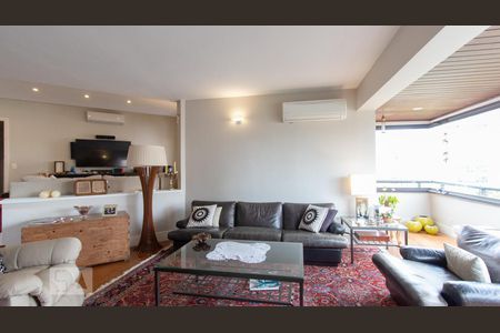 Sala de apartamento para alugar com 3 quartos, 240m² em Campo Belo, São Paulo