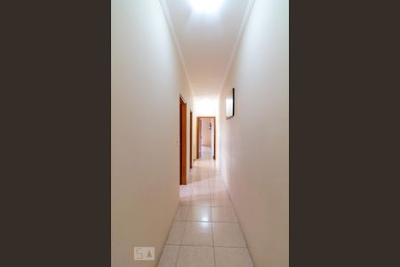 Corredor de casa à venda com 3 quartos, 183m² em Vila Flórida, Guarulhos