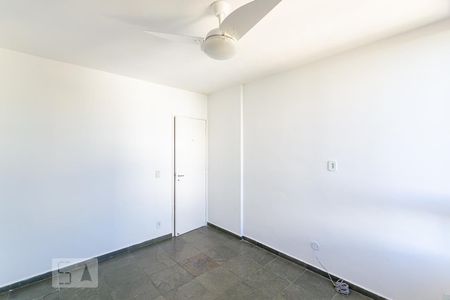 Quarto 2 de apartamento para alugar com 2 quartos, 71m² em Ingá, Niterói