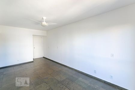 Sala de apartamento para alugar com 2 quartos, 71m² em Ingá, Niterói