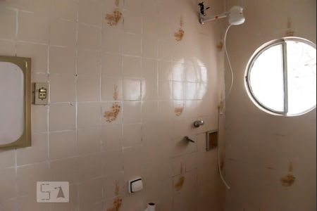Banheiro de casa à venda com 1 quarto, 40m² em Vila Rio Branco, São Paulo