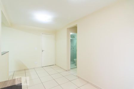 Sala de apartamento para alugar com 2 quartos, 56m² em Vila São Pedro, Santo André