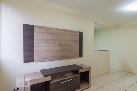 Sala de apartamento para alugar com 2 quartos, 56m² em Vila São Pedro, Santo André