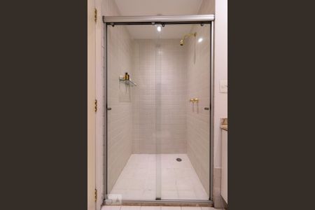 Apartamento à venda com 68m², 1 quarto e 1 vaga Apartamento à venda com 68m², 1 quarto e 1 vagaBanheiro
