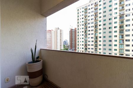 Varanda de apartamento para alugar com 1 quarto, 68m² em Alphaville Industrial, Barueri