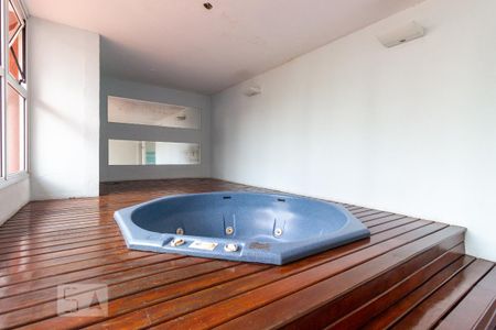 Apartamento à venda com 68m², 1 quarto e 1 vaga Apartamento à venda com 68m², 1 quarto e 1 vagaÁrea Comum - Ofurô