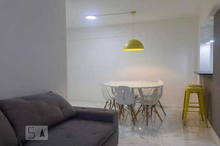 Sala de apartamento à venda com 2 quartos, 62m² em Vila Olímpia, São Paulo