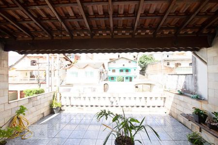 Casa à venda com 200m², 5 quartos e 2 vagas Casa à venda com 200m², 5 quartos e 2 vagasVista do Quarto 3