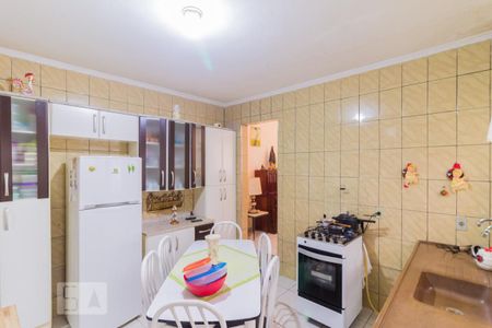 Casa à venda com 200m², 5 quartos e 2 vagas Casa à venda com 200m², 5 quartos e 2 vagasCozinha 2