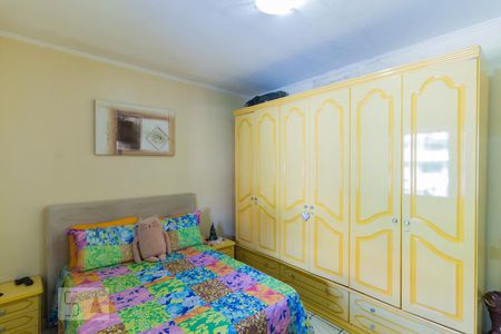 Casa à venda com 200m², 5 quartos e 2 vagas Casa à venda com 200m², 5 quartos e 2 vagasQuarto 3