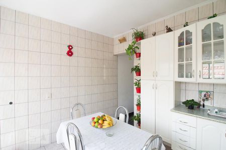 Casa à venda com 200m², 5 quartos e 2 vagas Casa à venda com 200m², 5 quartos e 2 vagasCozinha 1