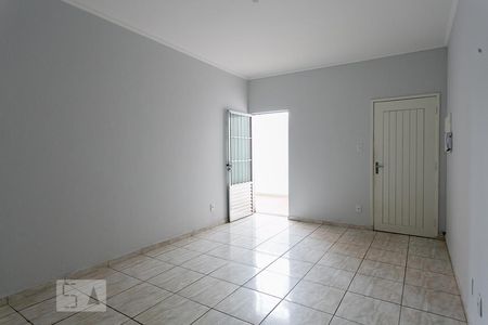 Apartamento para alugar com 80m², 2 quartos e sem vagaSala