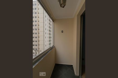 varanda de apartamento para alugar com 2 quartos, 64m² em Jardim Bom Clima, Guarulhos