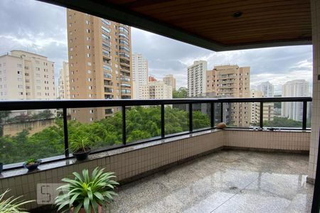 Varanda de apartamento à venda com 4 quartos, 160m² em Vila Suzana, São Paulo