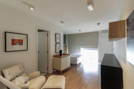 Suite de apartamento à venda com 1 quarto, 85m² em Vila Nova Conceição, São Paulo