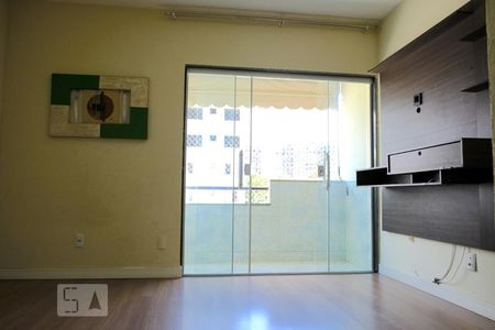 Apartamento à venda com 55m², 2 quartos e 1 vagaSala