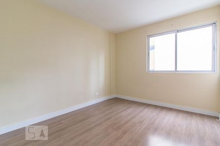 Quarto 1 de apartamento para alugar com 3 quartos, 87m² em Água Verde, Curitiba