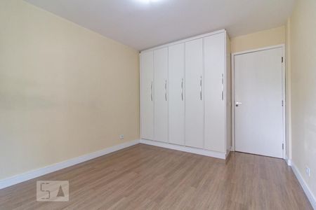 Quarto 2 de apartamento para alugar com 3 quartos, 87m² em Água Verde, Curitiba