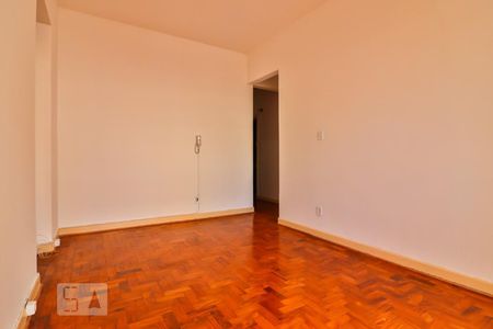 Sala de apartamento para alugar com 1 quarto, 70m² em Higienópolis, São Paulo