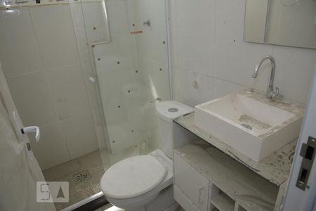 Banheiro de apartamento à venda com 2 quartos, 46m² em Taquara, Rio de Janeiro