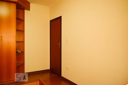 Quarto 1 Entrada de casa para alugar com 2 quartos, 90m² em Vila União (zona Leste), São Paulo