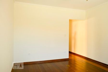 Sala Entrada de casa para alugar com 2 quartos, 90m² em Vila União (zona Leste), São Paulo