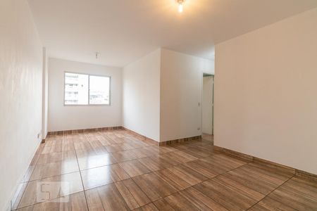 Sala de apartamento para alugar com 3 quartos, 60m² em Vila Ema, São Paulo