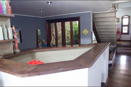 Sala de casa para alugar com 4 quartos, 432m² em Parque Edu Chaves, São Paulo